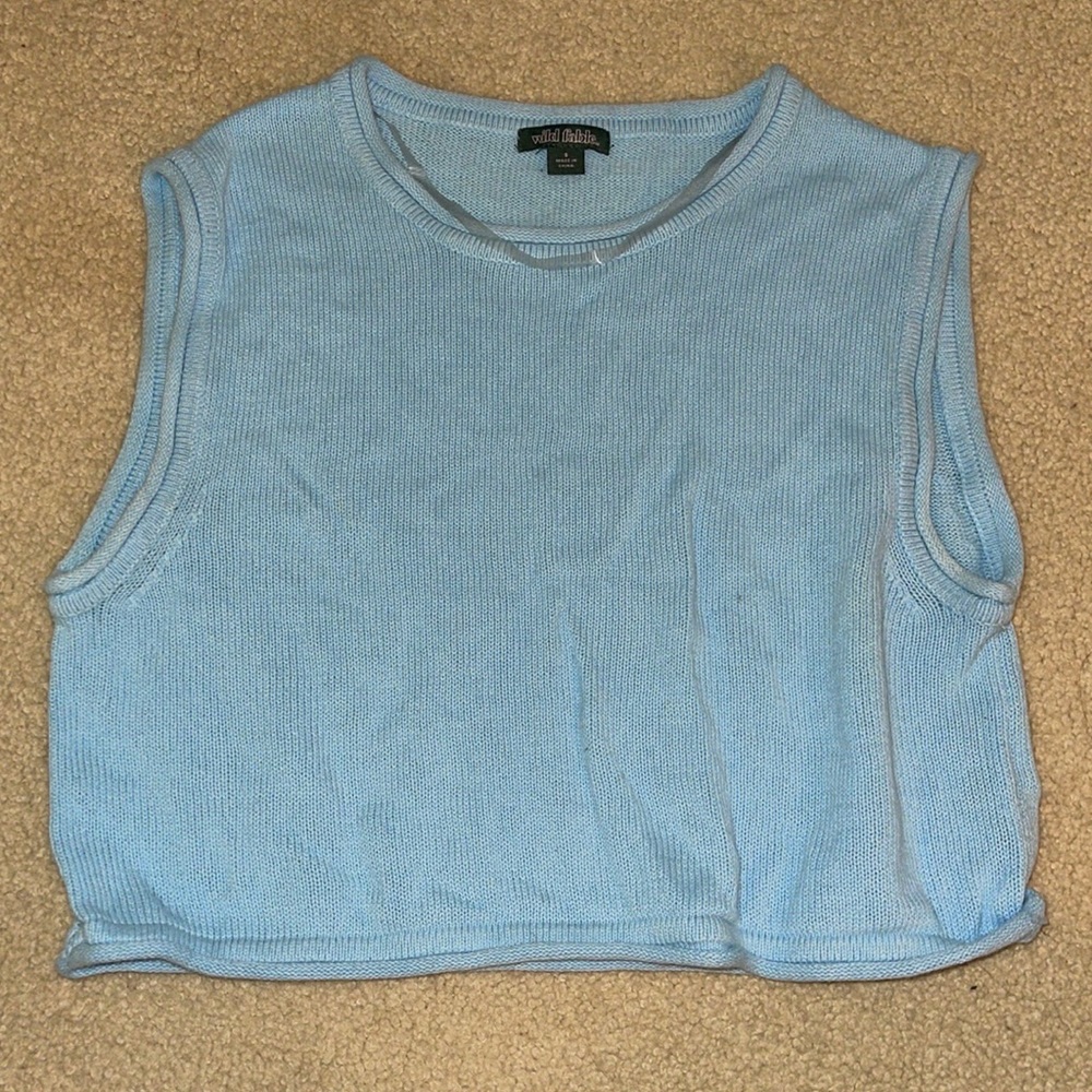 Wild Fable light blue sweater crop top size S